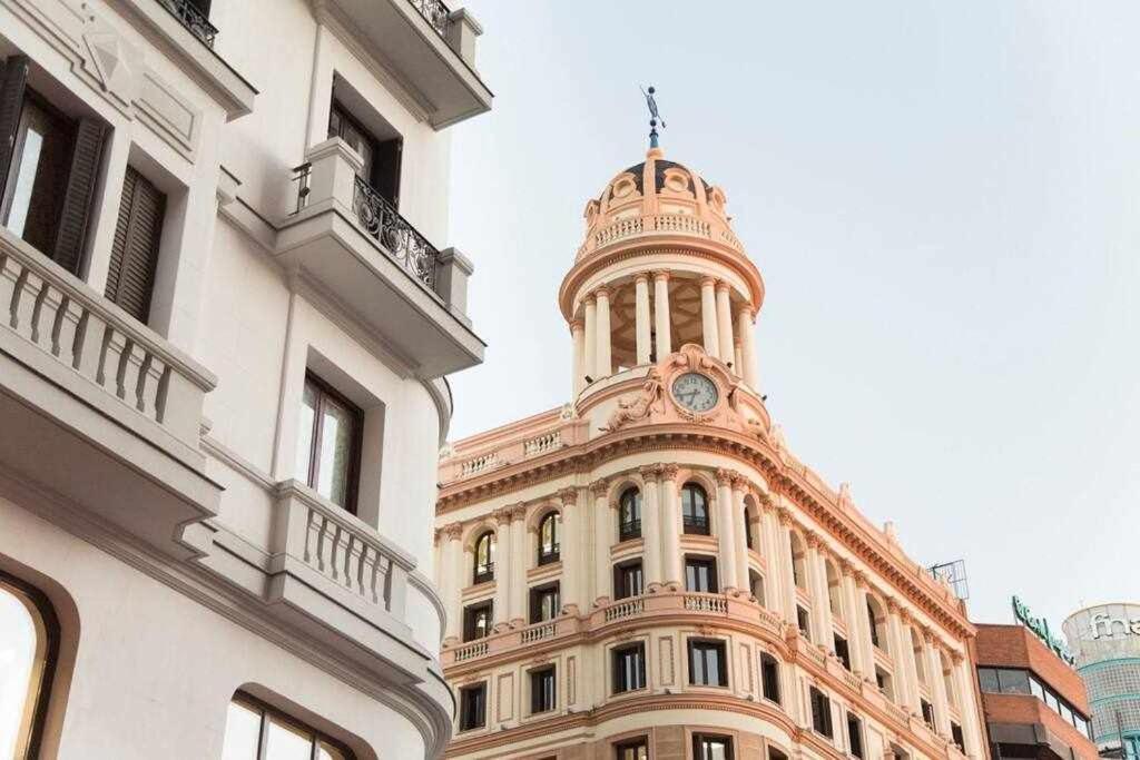 Apartamento En Plaza Callao Madrid Ngoại thất bức ảnh